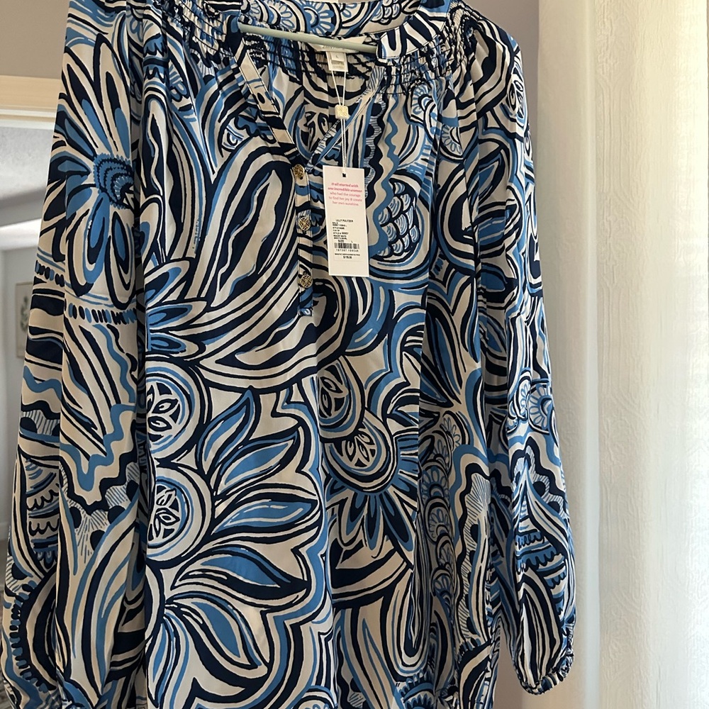 Lilly Pulitzer Blue and Black Floral Top